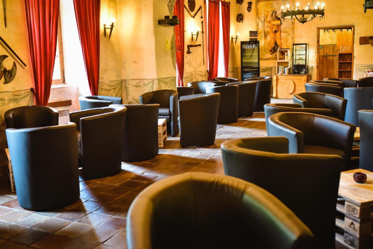 Hotel Zamek Kamenny Dvur à Kynsperk nad Ohri Extérieur photo