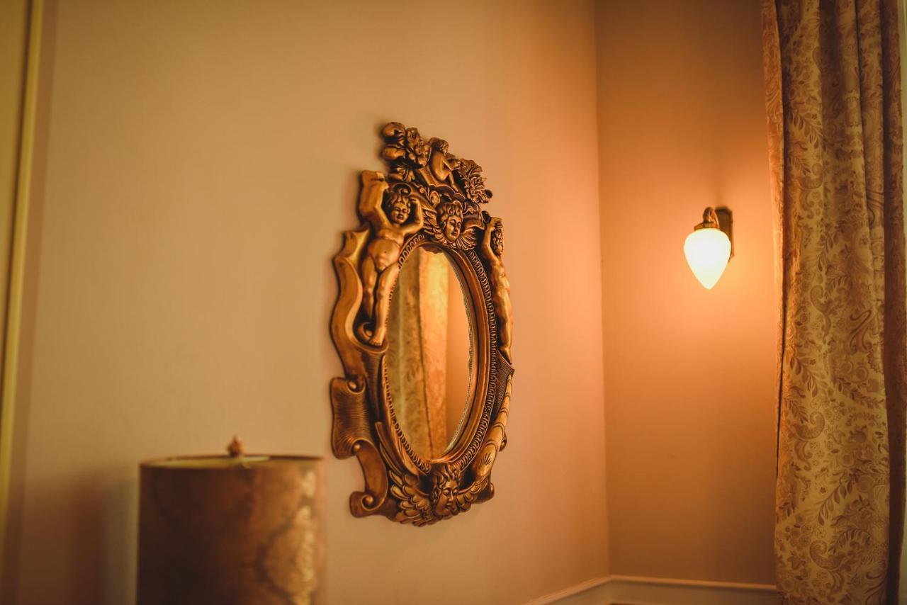 Hotel Zamek Kamenny Dvur à Kynsperk nad Ohri Extérieur photo